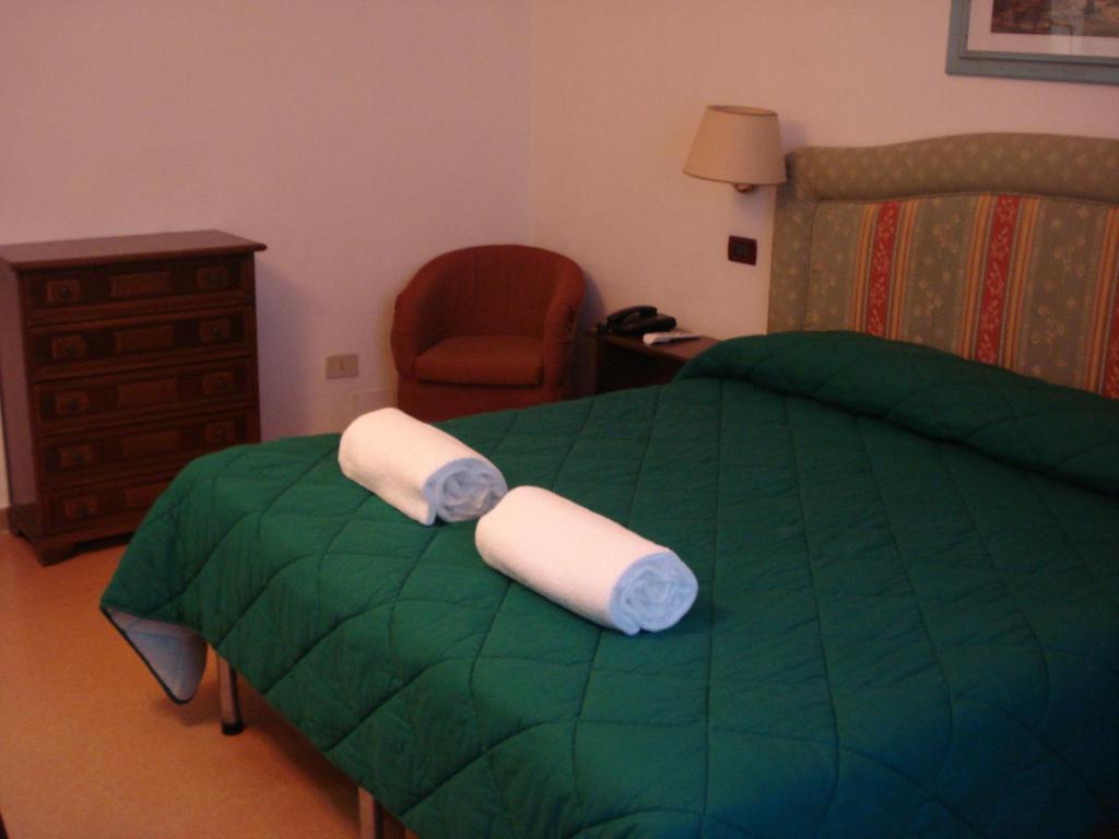 Hotel Ely Виареджо Стая снимка